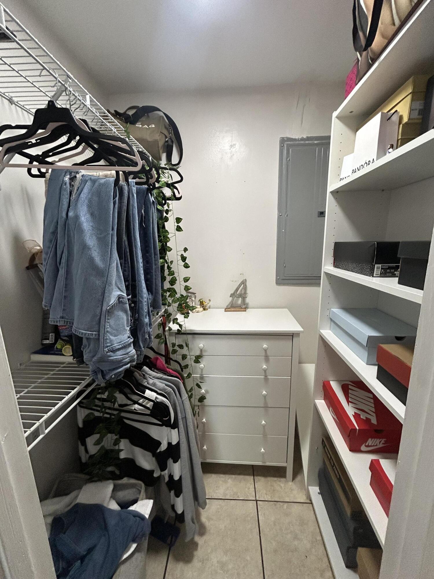 PORT ST LUCIE SECTION 28 - Residential