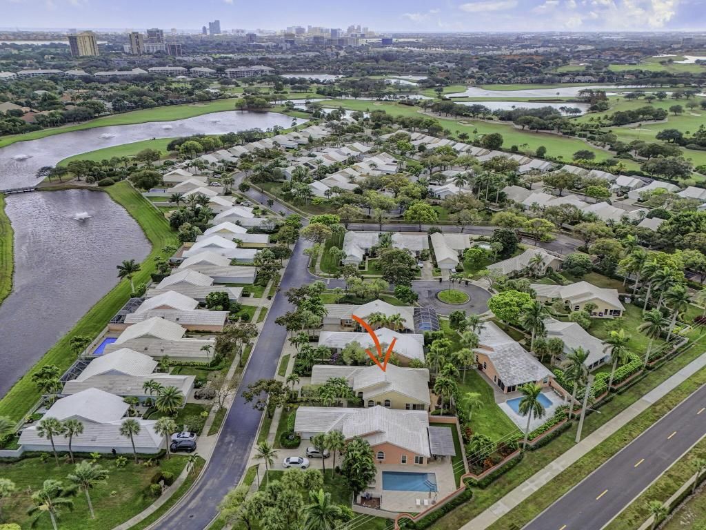 Photo of 2347 Saratoga Bay Drive, West Palm Beach, FL 33409 (MLS # R11158333)