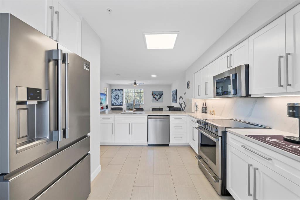 Photo of 240 NE 2ND Street #6-F, Delray Beach, FL 33444 (MLS # B26063412)