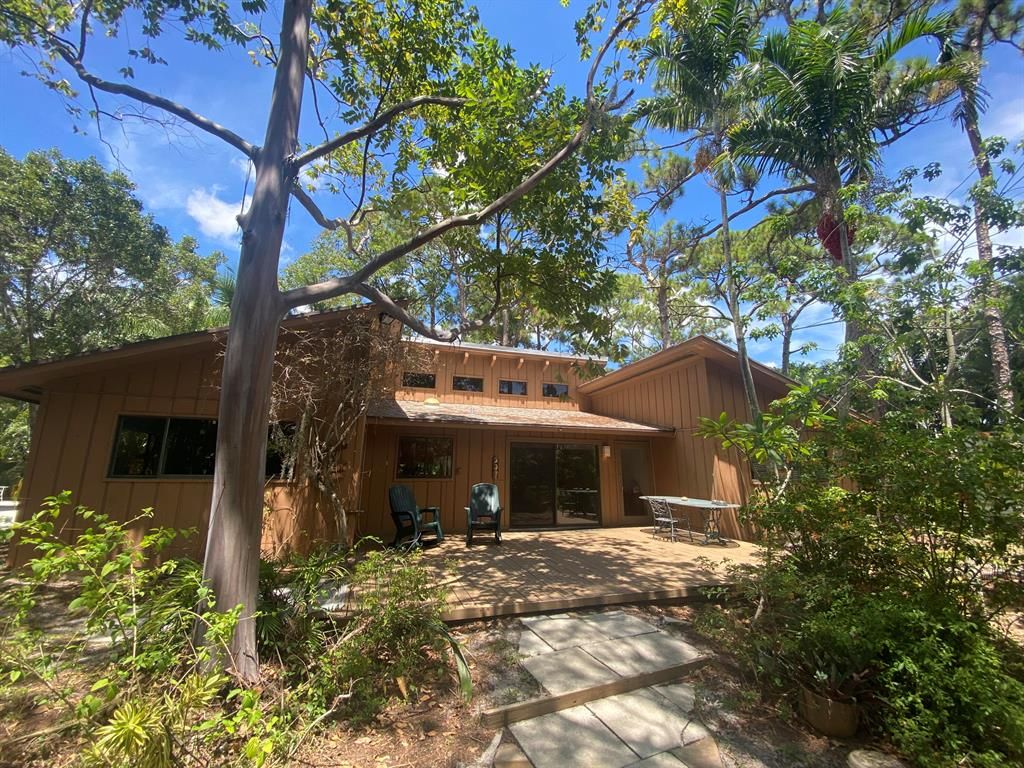 Photo of 5515 Chase Court Ct, West Palm Beach, FL 33415 (MLS # R10827084)