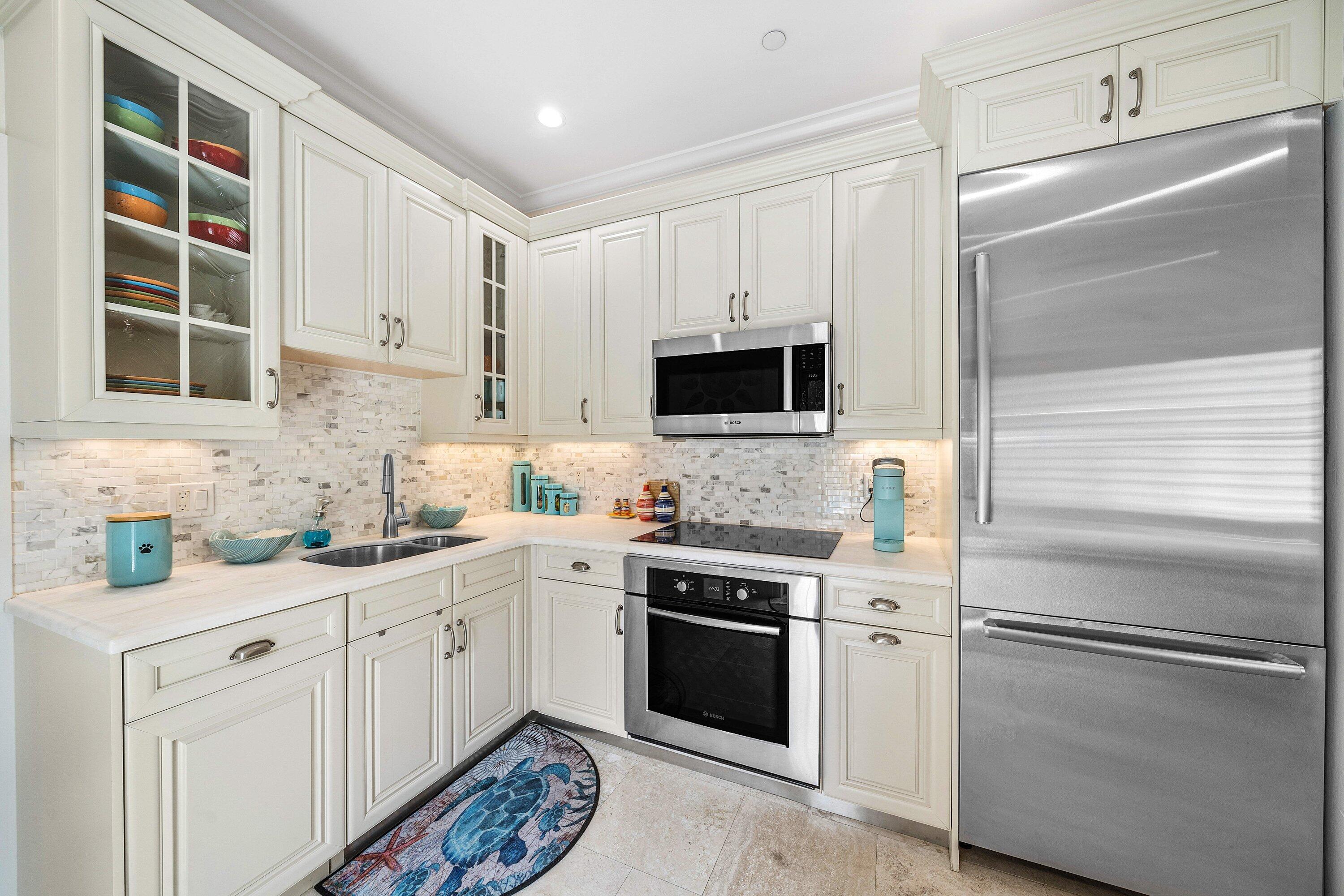 DELRAY VILLAGE BY THE SEA CONDO - Residential
