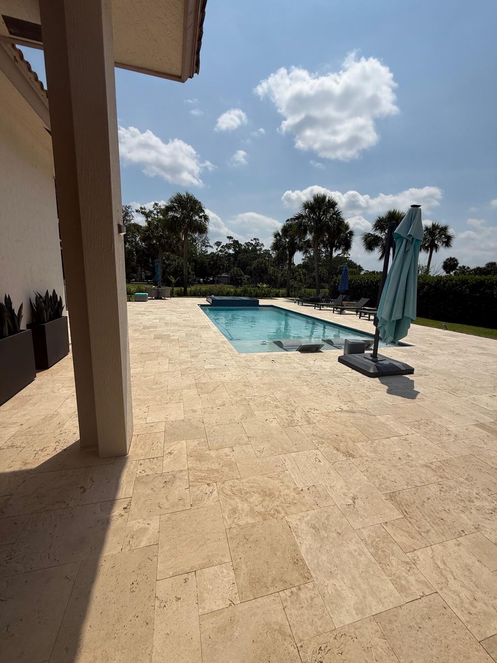 Photo of 142 Brynhurst Court, West Palm Beach, FL 33413 (MLS # B26033406)