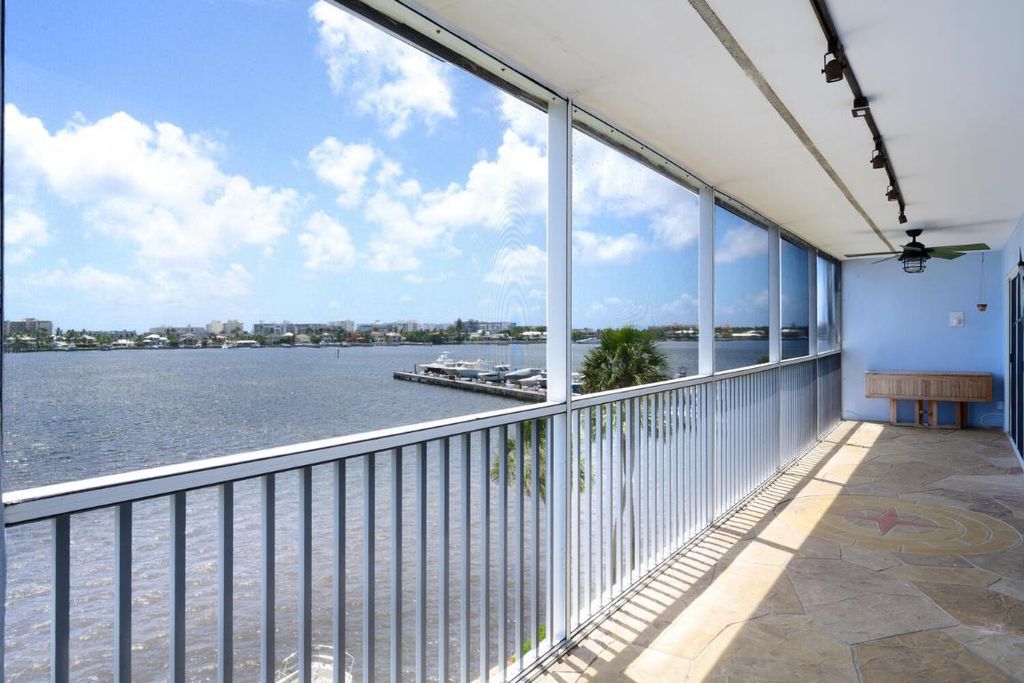 Photo of 100 Waterway Drive S #407, Lantana, FL 33462 (MLS # R11153052)