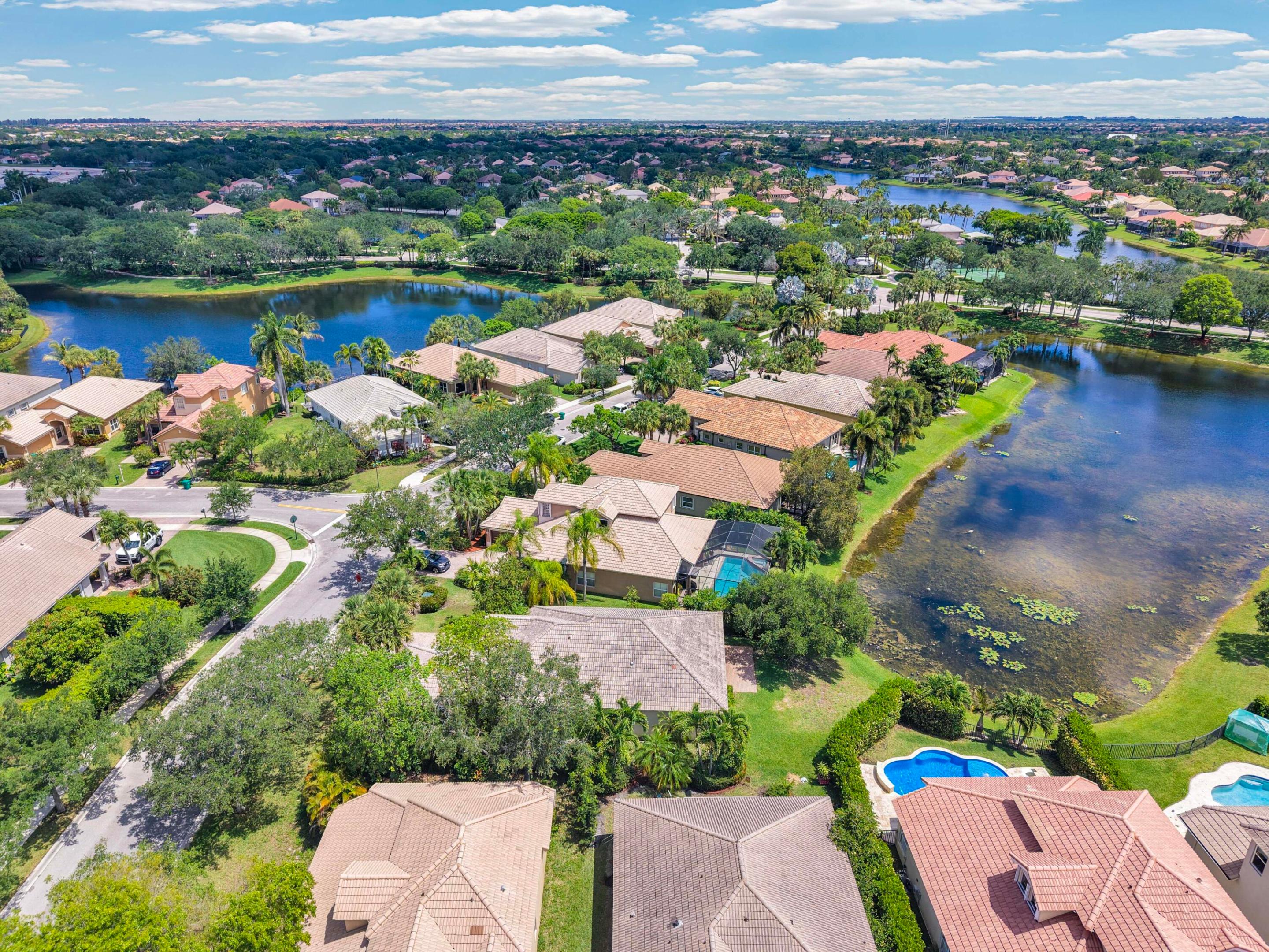 PARKLAND ISLES - Residential