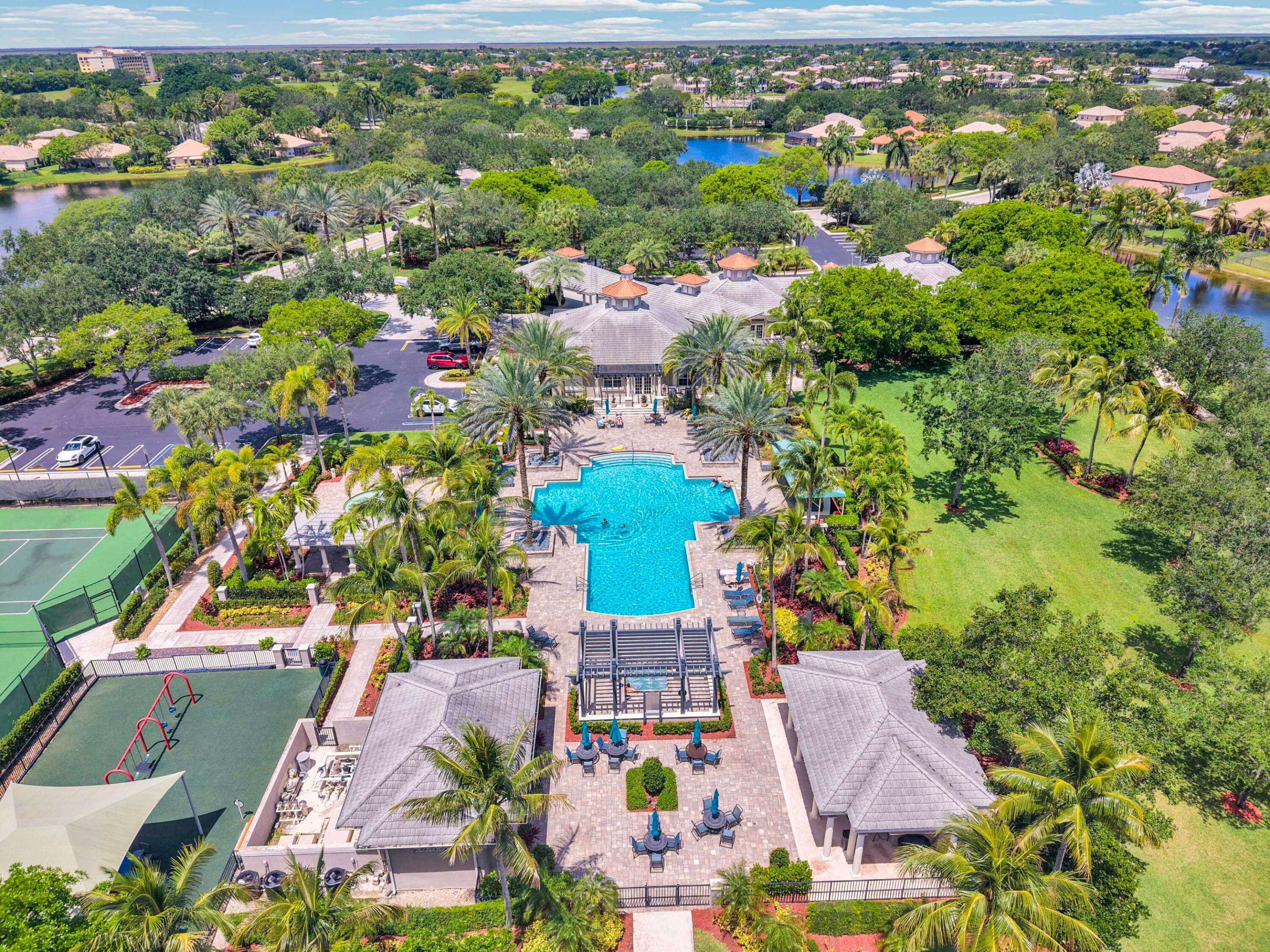 PARKLAND ISLES - Residential