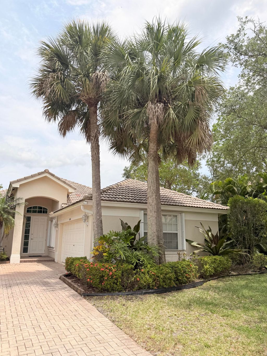 Photo of 6546 NW 112th Avenue, Parkland, FL 33076 (MLS # B26027538)