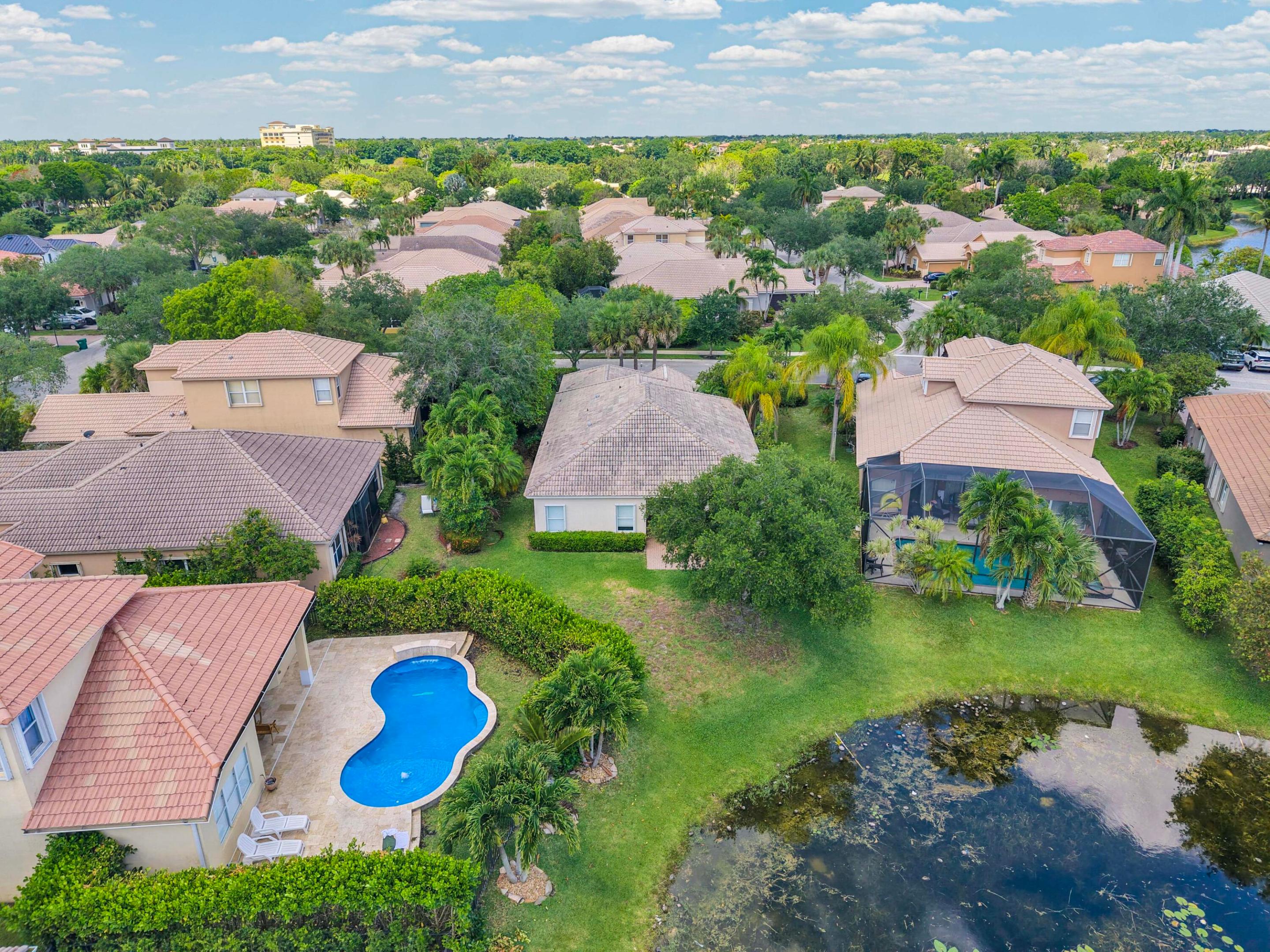 PARKLAND ISLES - Residential