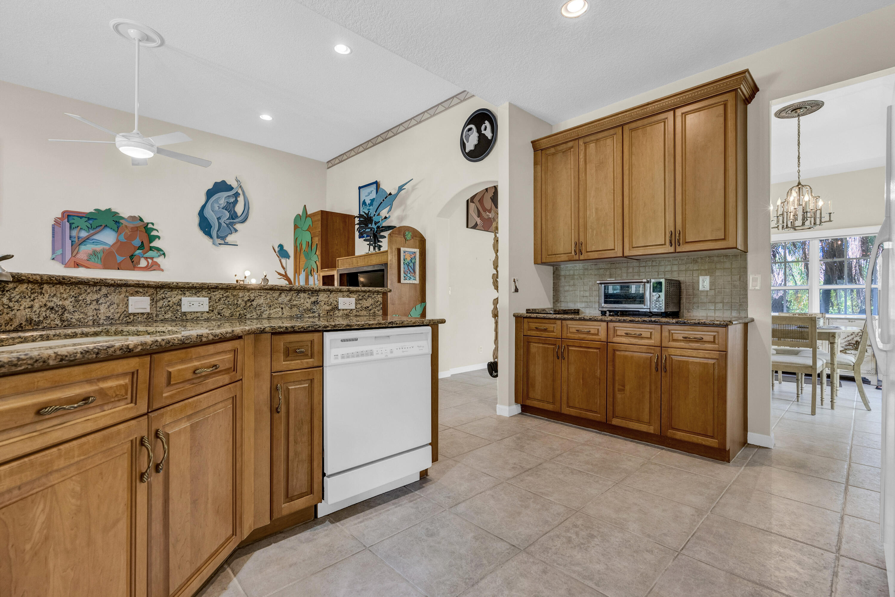 PARKLAND ISLES - Residential