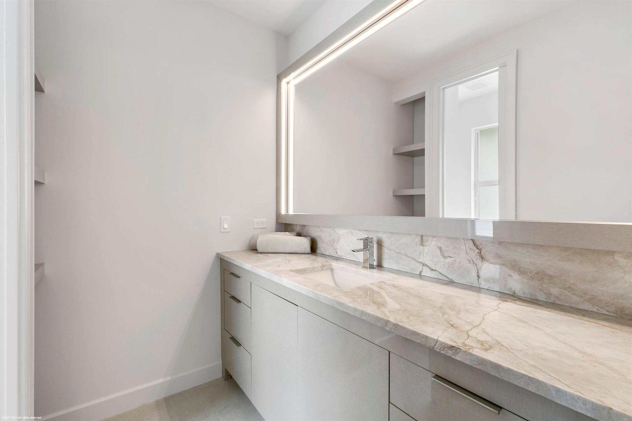 SADDLE TRAIL PARK OF WELL - Residential