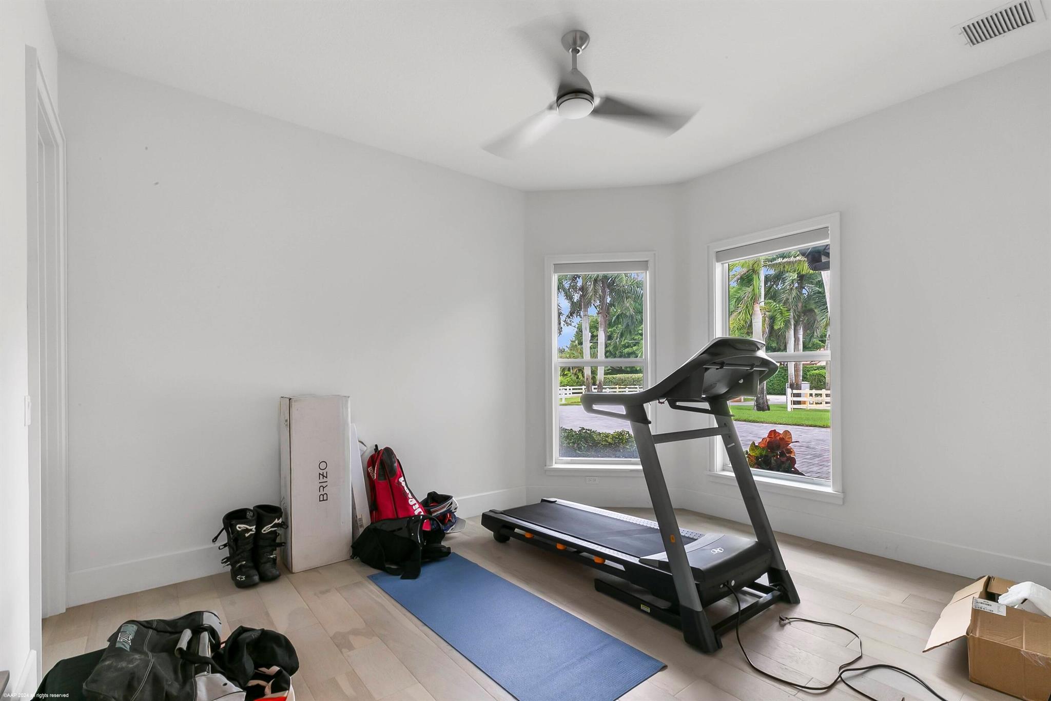 SADDLE TRAIL PARK OF WELL - Residential