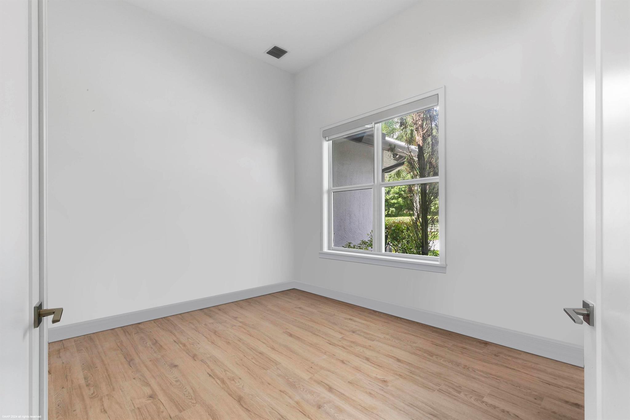 SADDLE TRAIL PARK OF WELL - Residential