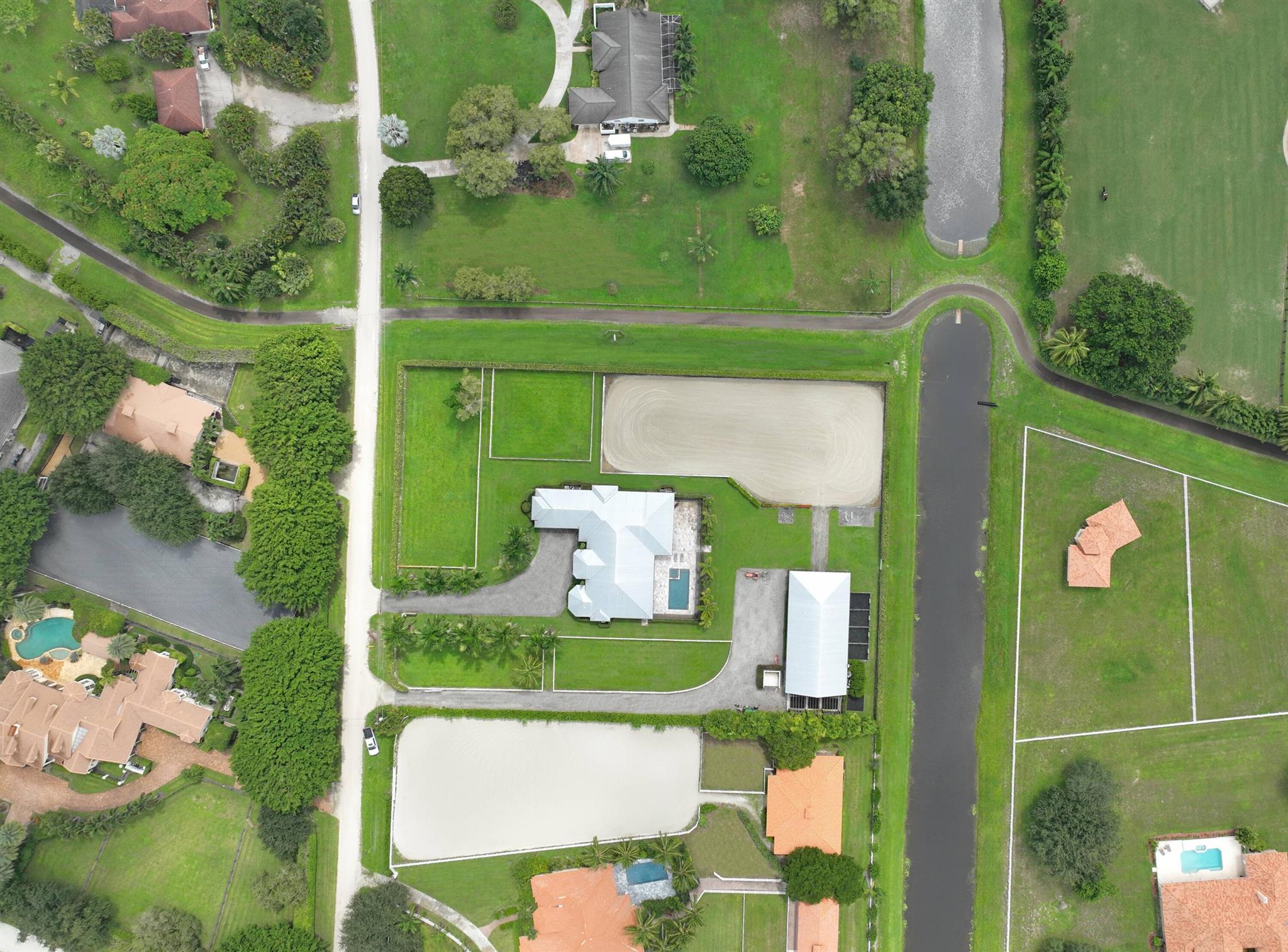 SADDLE TRAIL PARK OF WELL - Residential