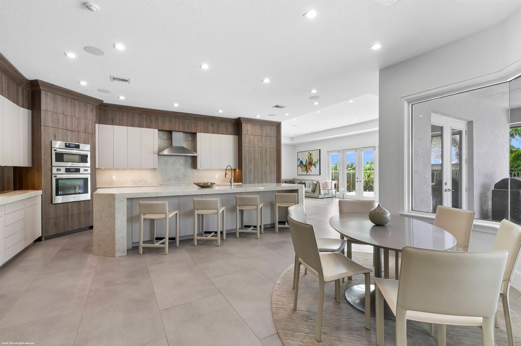 SADDLE TRAIL PARK OF WELL - Residential