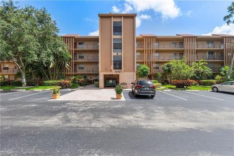 Tiny photo for 7210 Lake Circle Drive #306, Margate, FL 33063 (MLS # F10551773)