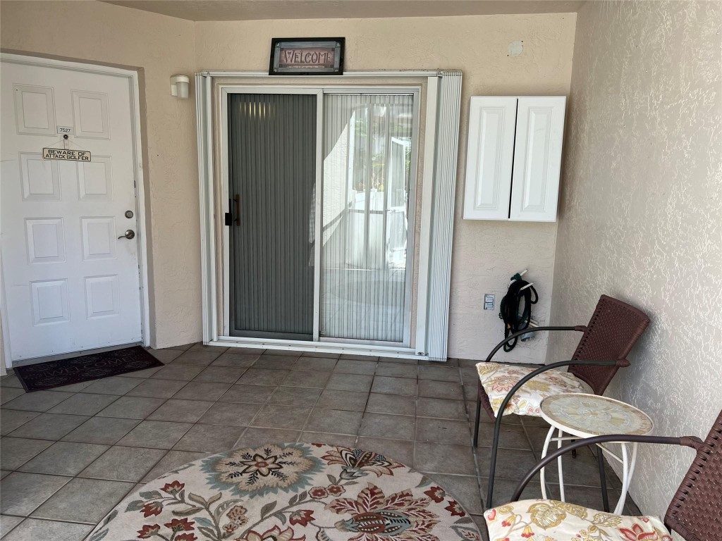 KINGS POINT - Residential