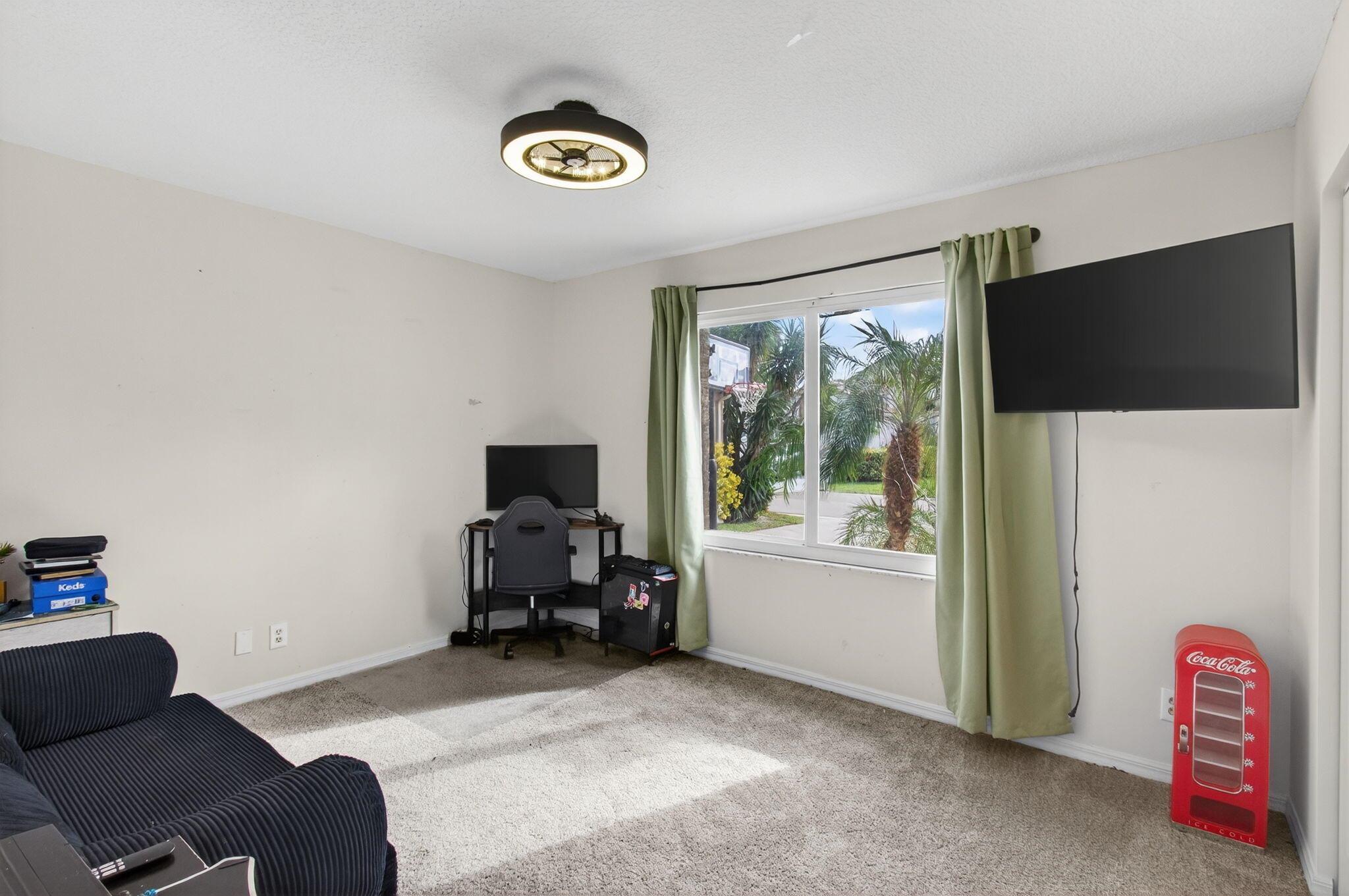 NEWPORT COVE - Residential