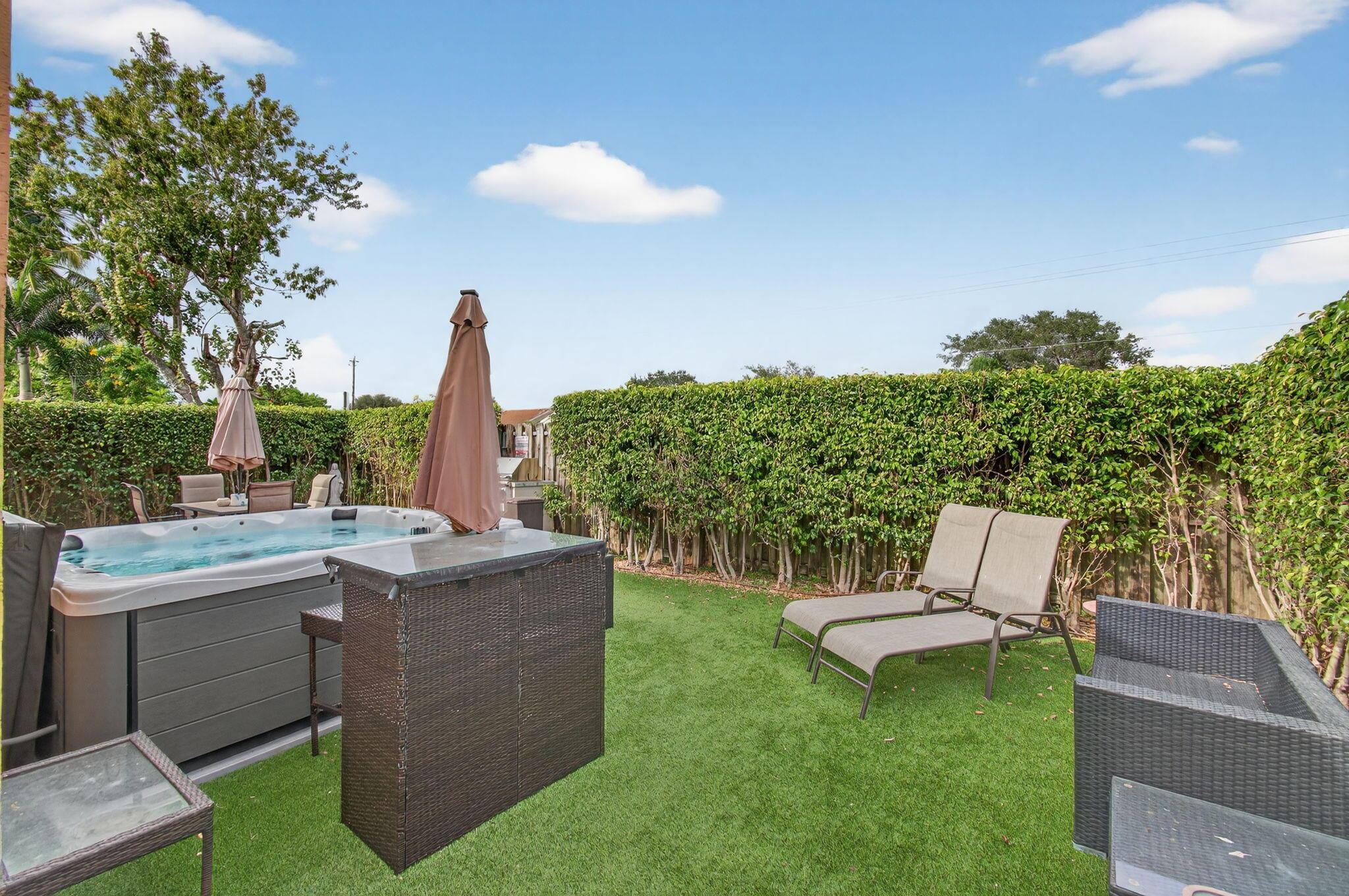 NEWPORT COVE - Residential