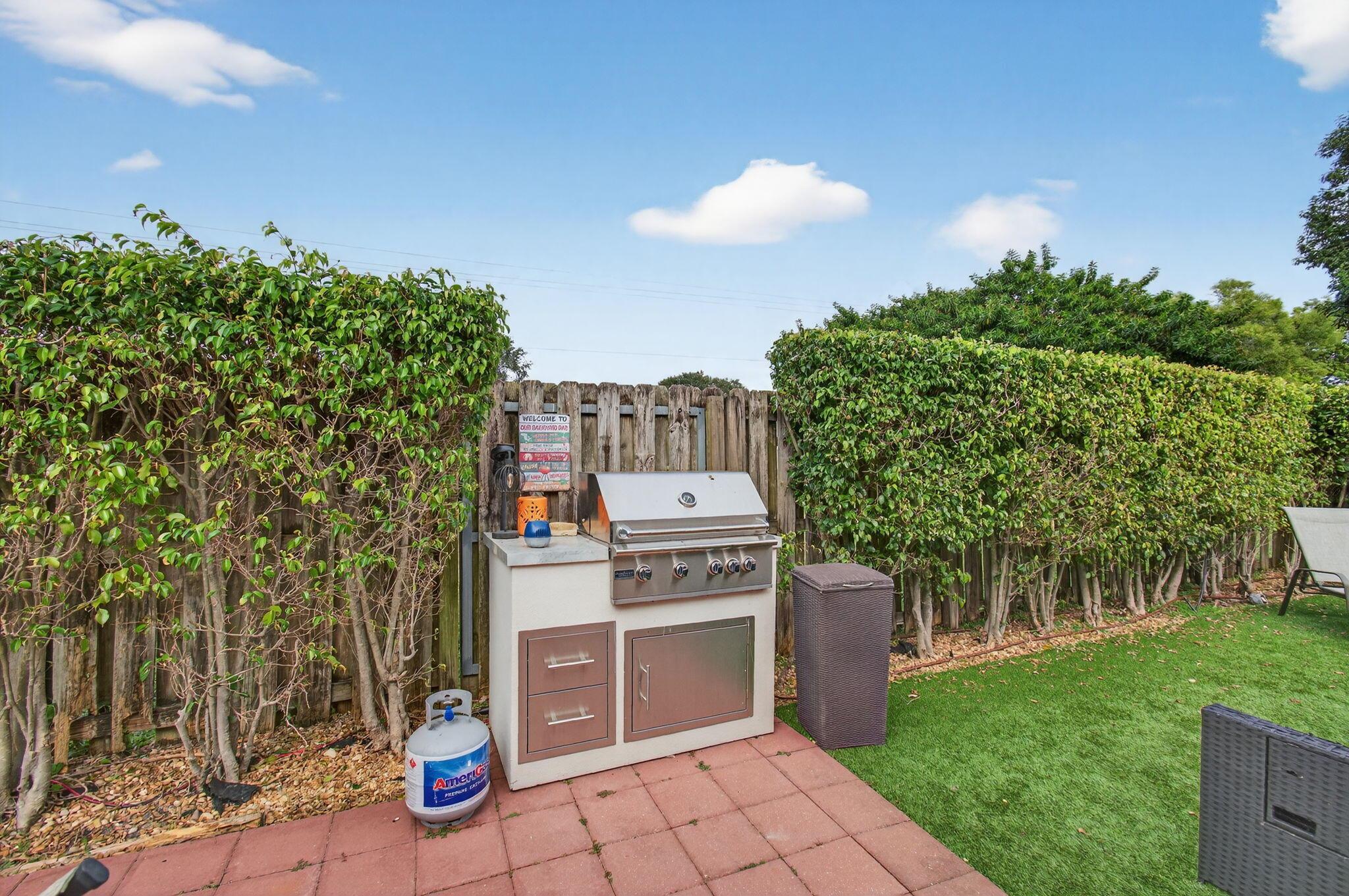 NEWPORT COVE - Residential