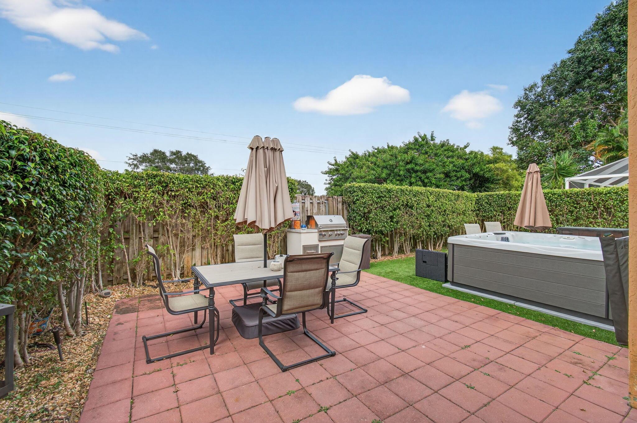 NEWPORT COVE - Residential