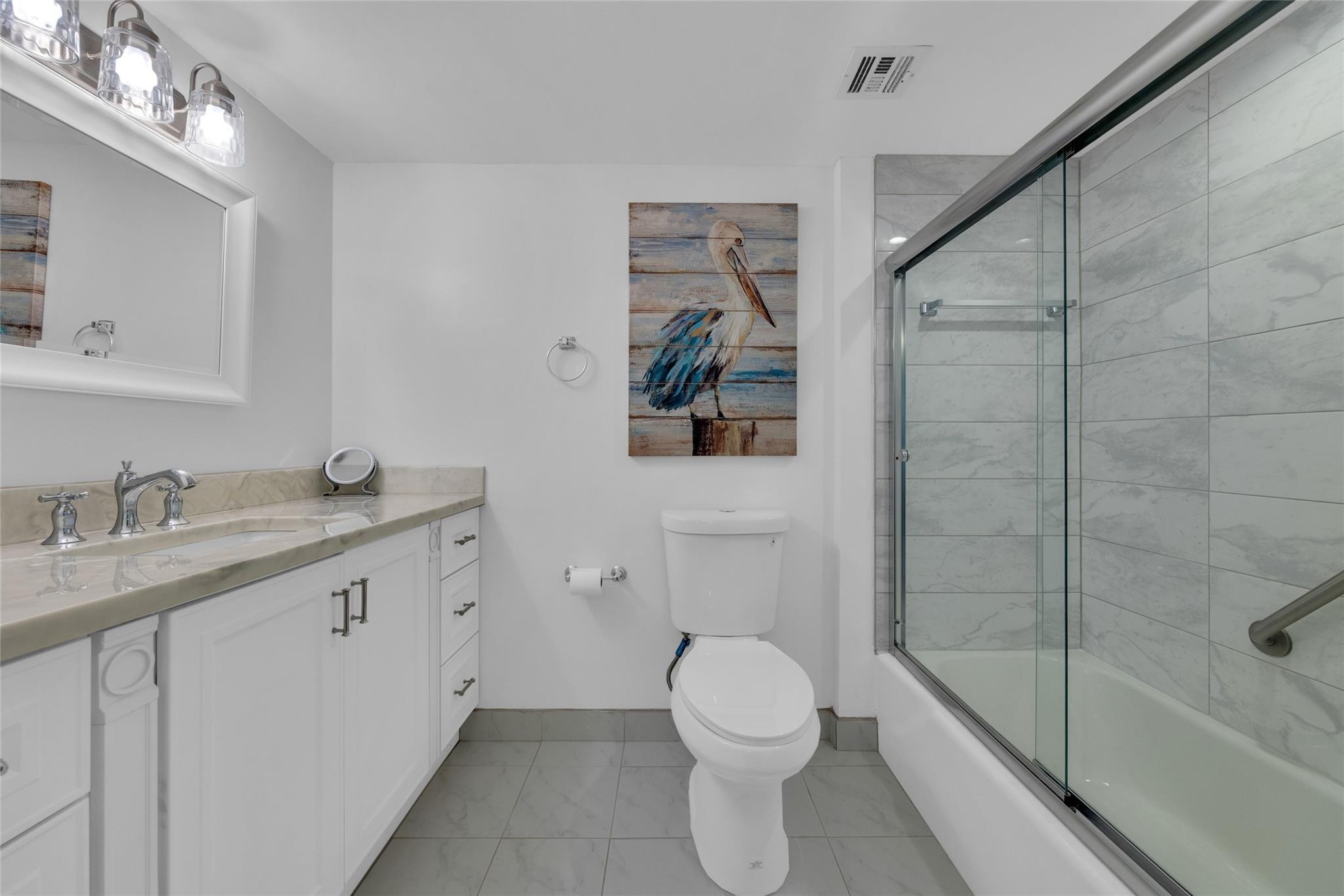 Admiralty Towers Condo - Residential