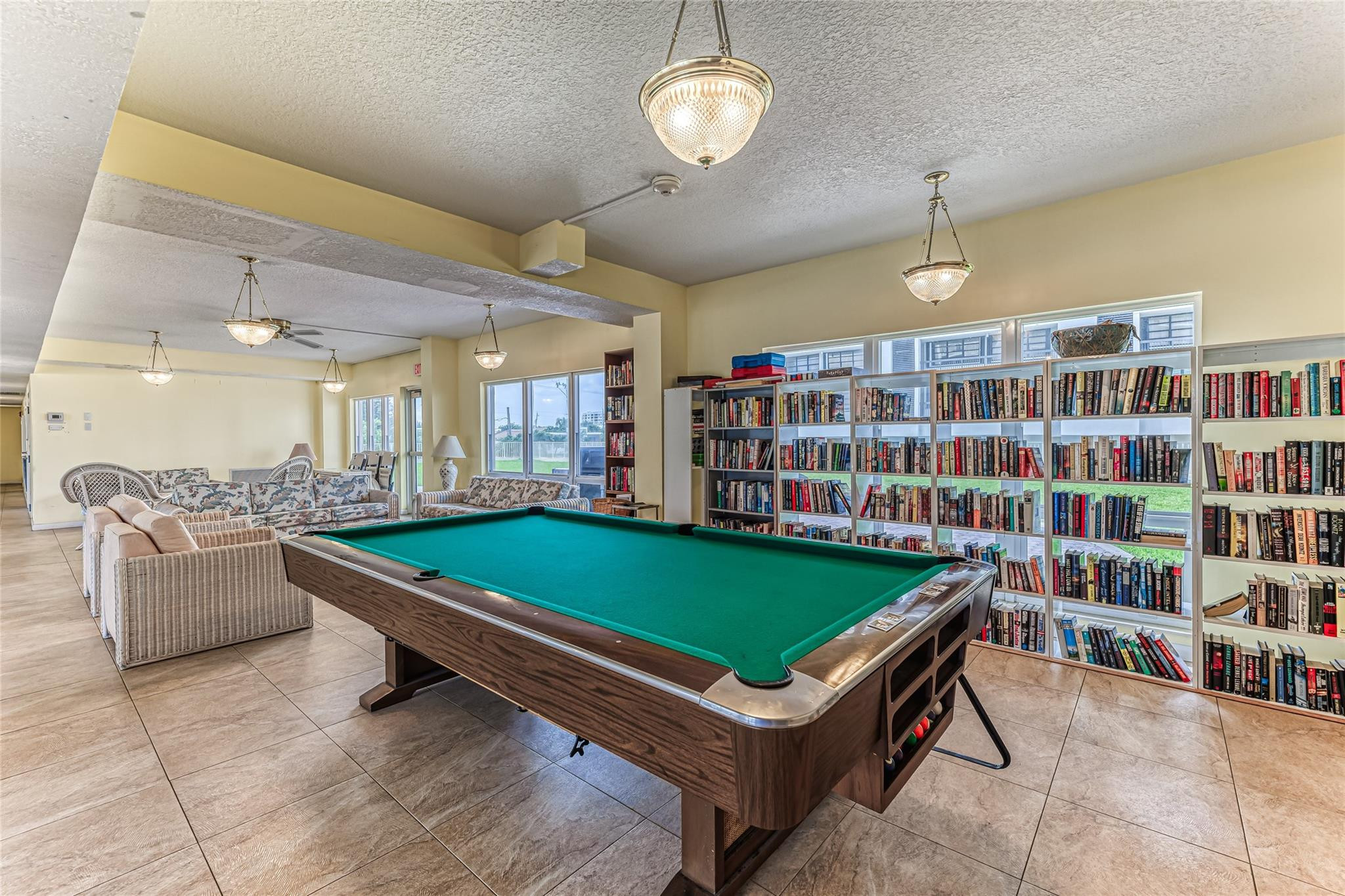 Admiralty Towers Condo - Residential