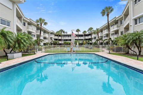 Condominium in Hillsboro Beach FL 1198 Hillsboro Mile 20.jpg