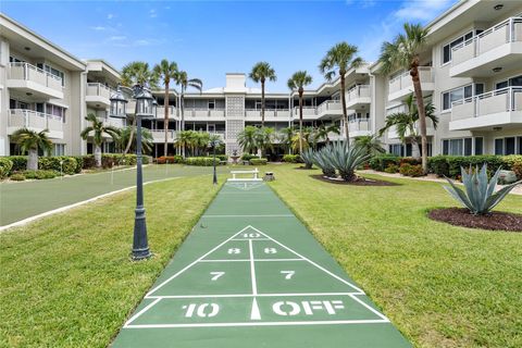 Condominium in Hillsboro Beach FL 1198 Hillsboro Mile 17.jpg