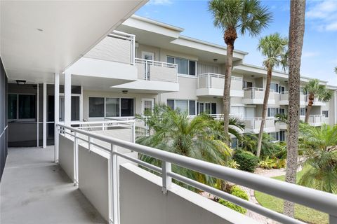 Condominium in Hillsboro Beach FL 1198 Hillsboro Mile 29.jpg