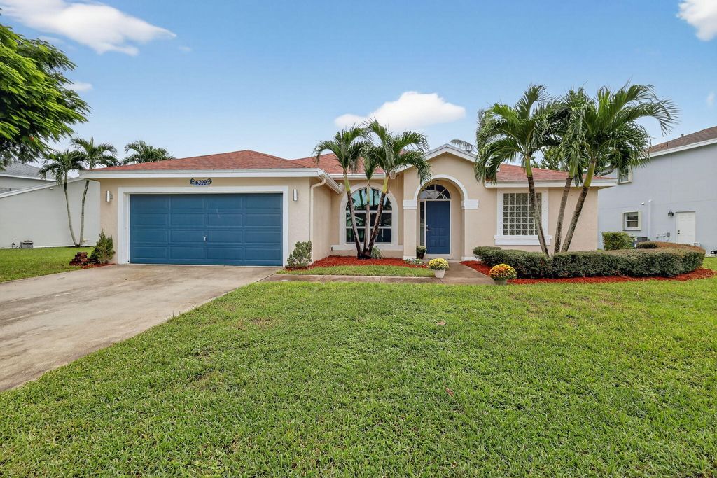 Photo of 6399 Terra Rosa Circle, Boynton Beach, FL 33472 (MLS # R11125410)