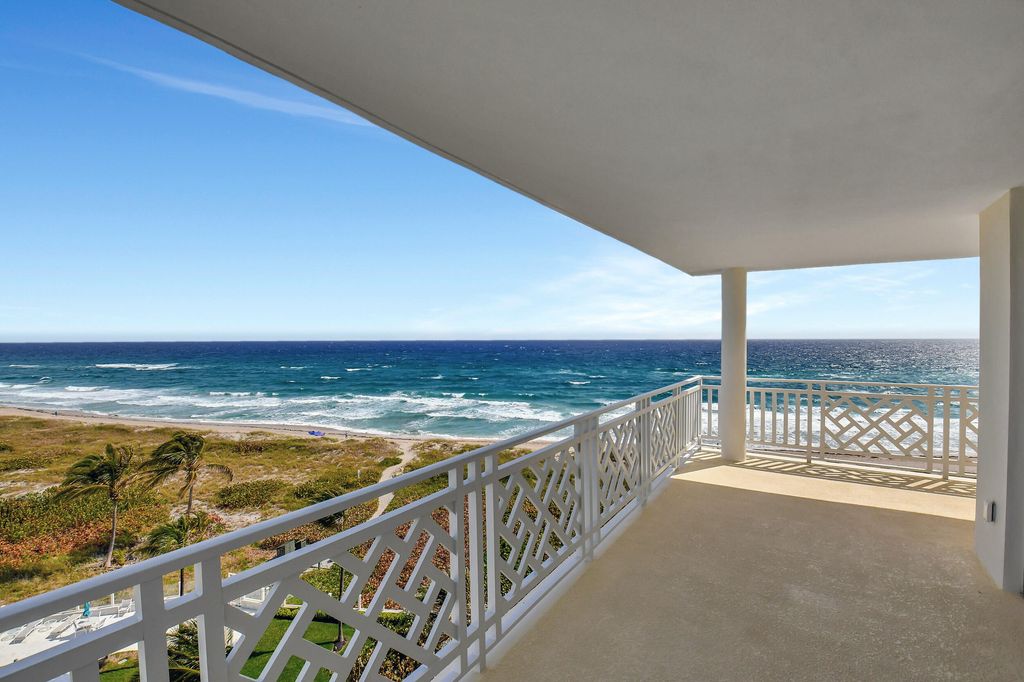 Photo of 1225 S Ocean Boulevard #705, Delray Beach, FL 33483 (MLS # R10968777)