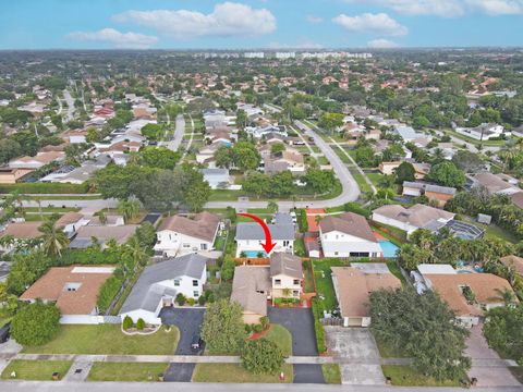 A home in Deerfield Beach