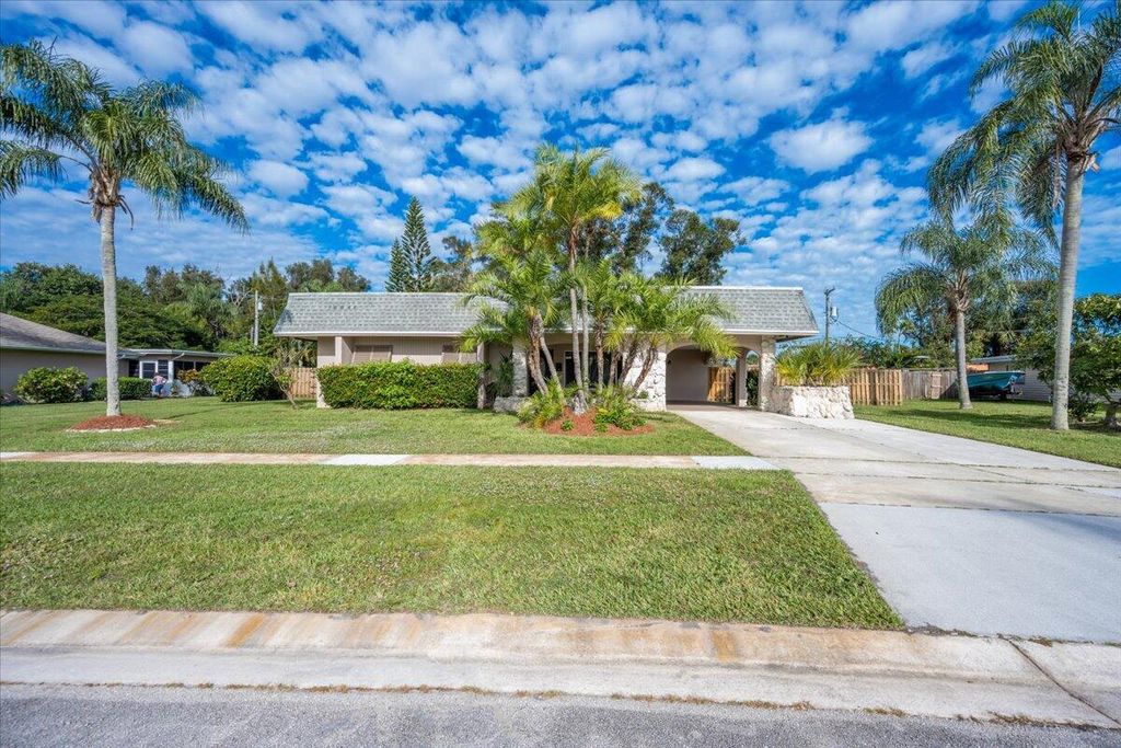 Photo of 1345 SE San Sovina Terrace, Port Saint Lucie, FL 34952 (MLS # R10768893)