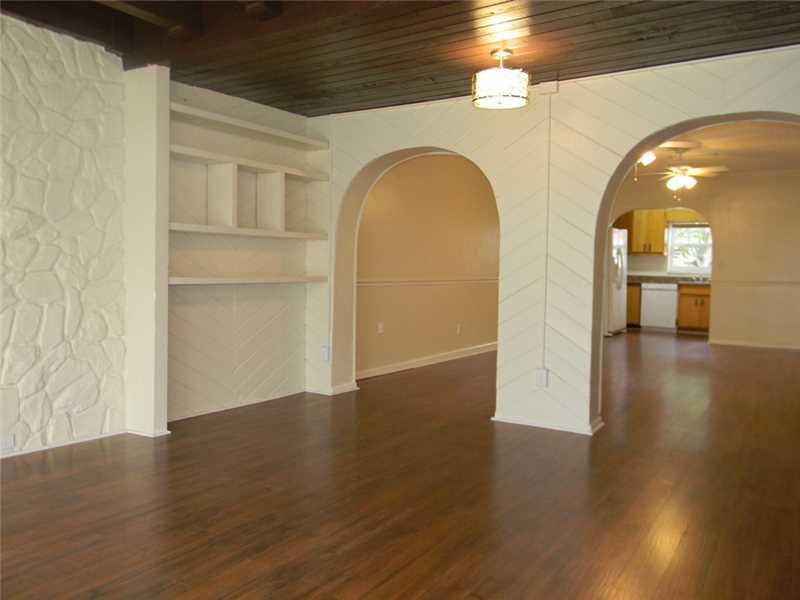 CORAL SPRINGS VILLAGE GRN - Residential Lease