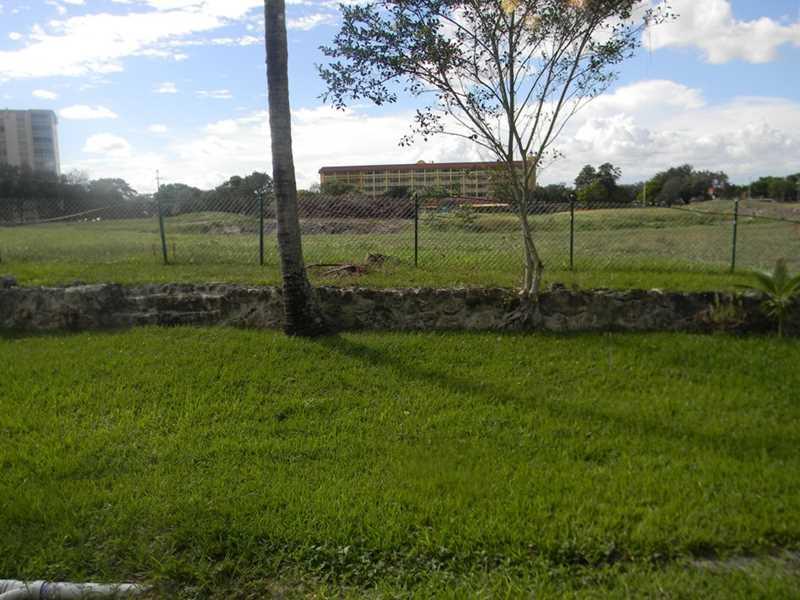 CORAL SPRINGS VILLAGE GRN - Residential Lease