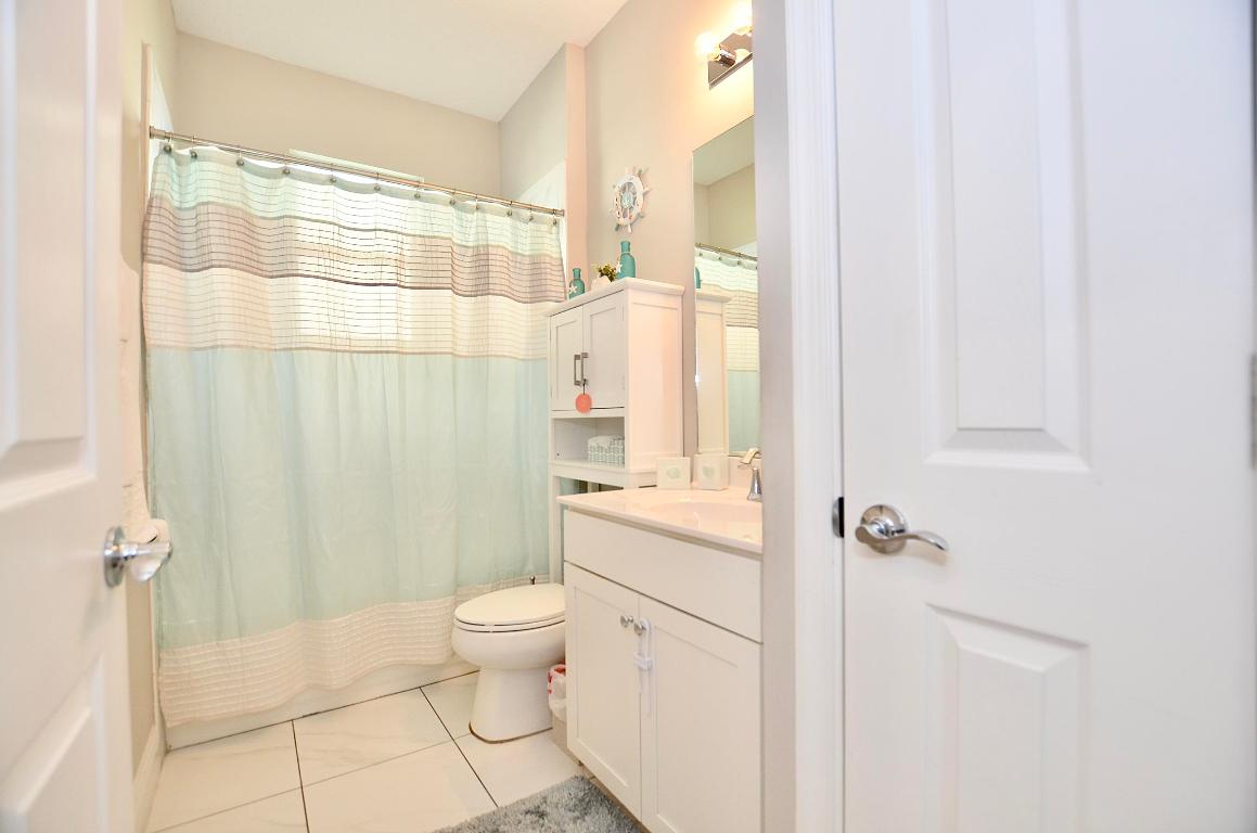 VIZCAYA FALLS PLAT 2 - Residential