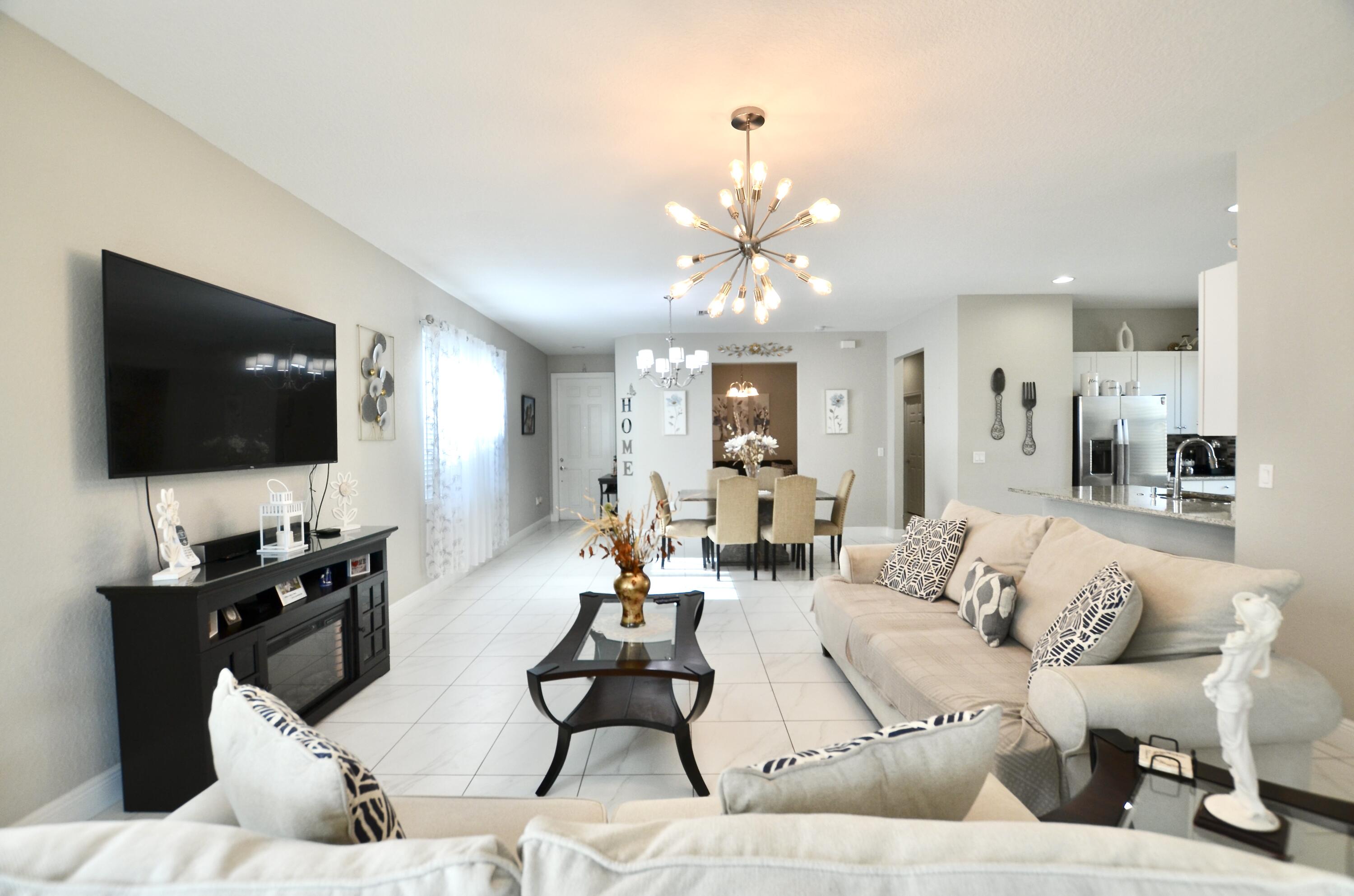 VIZCAYA FALLS PLAT 2 - Residential