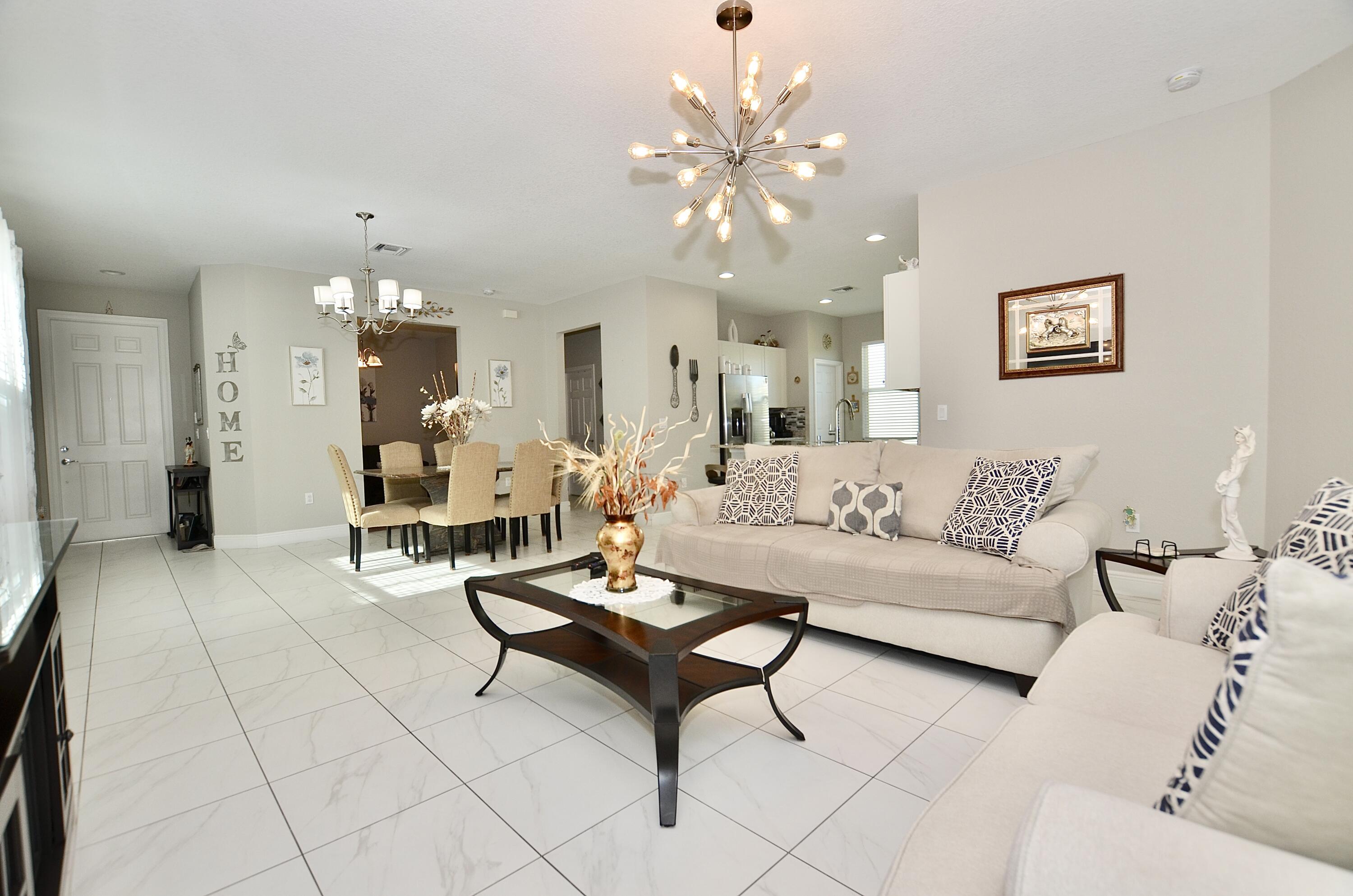 VIZCAYA FALLS PLAT 2 - Residential