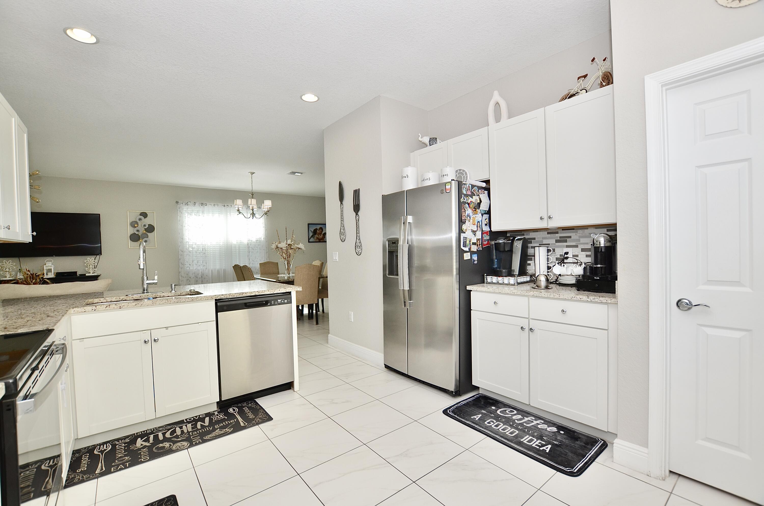 VIZCAYA FALLS PLAT 2 - Residential