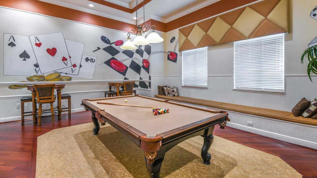 VIZCAYA FALLS PLAT 2 - Residential