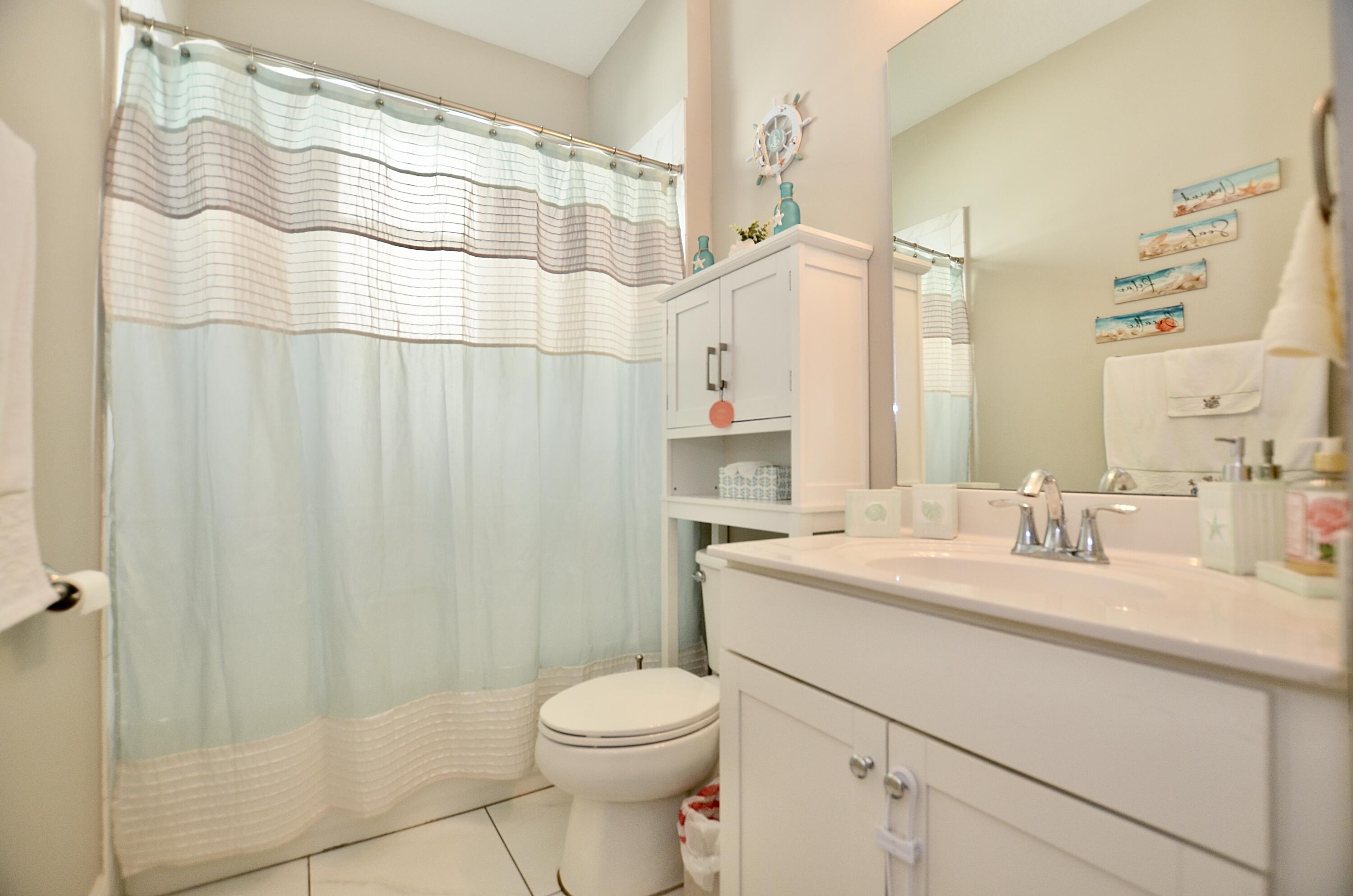 VIZCAYA FALLS PLAT 2 - Residential