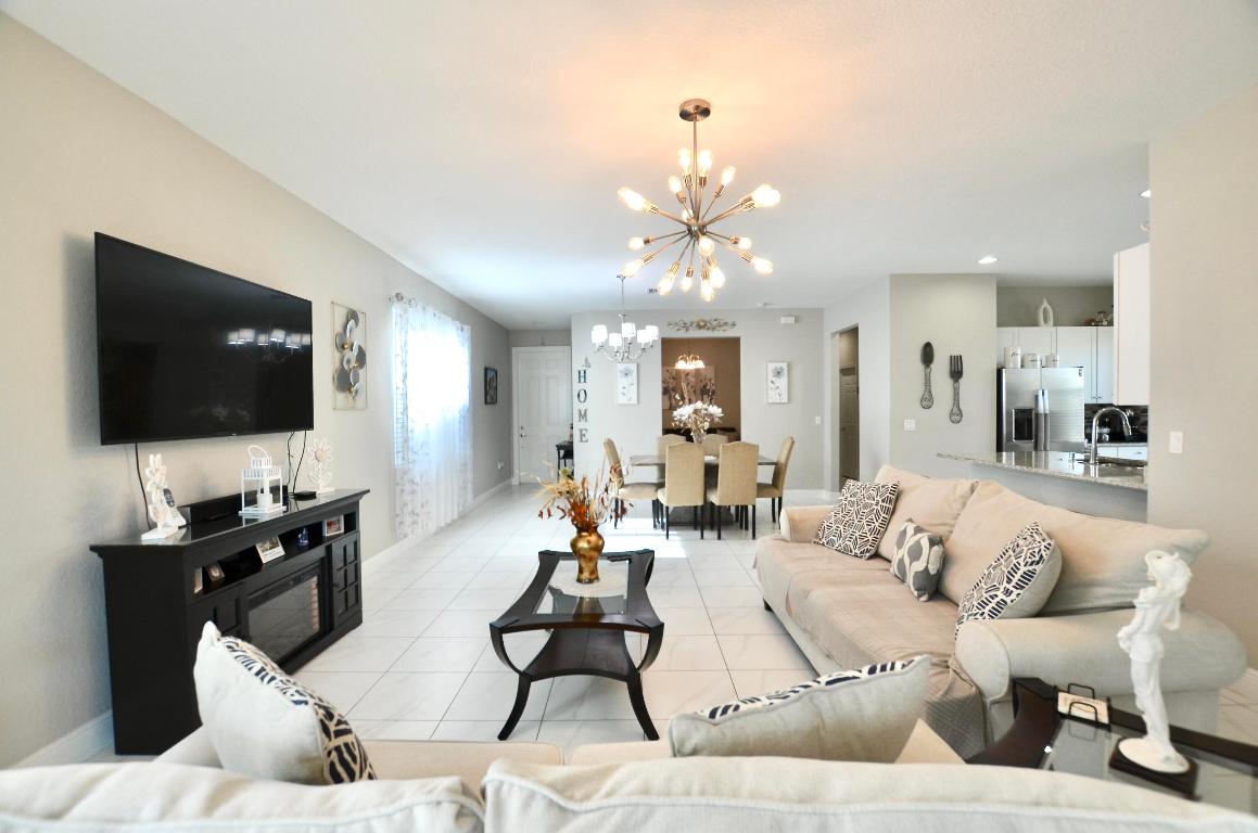 VIZCAYA FALLS PLAT 2 - Residential