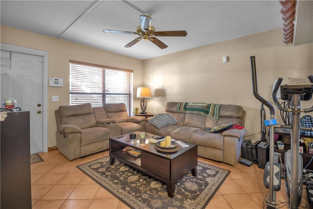 Palm Place Condo - Residential