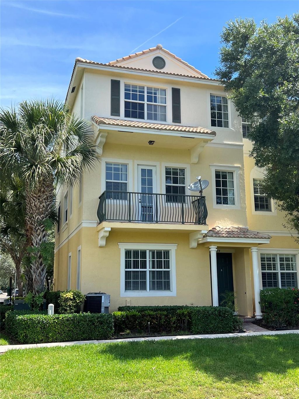 Photo of 1844 NW 9th Street, Boca Raton, FL 33486 (MLS # F10510951)