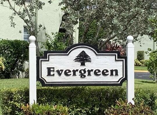 EVERGREEN CONDO - Residential