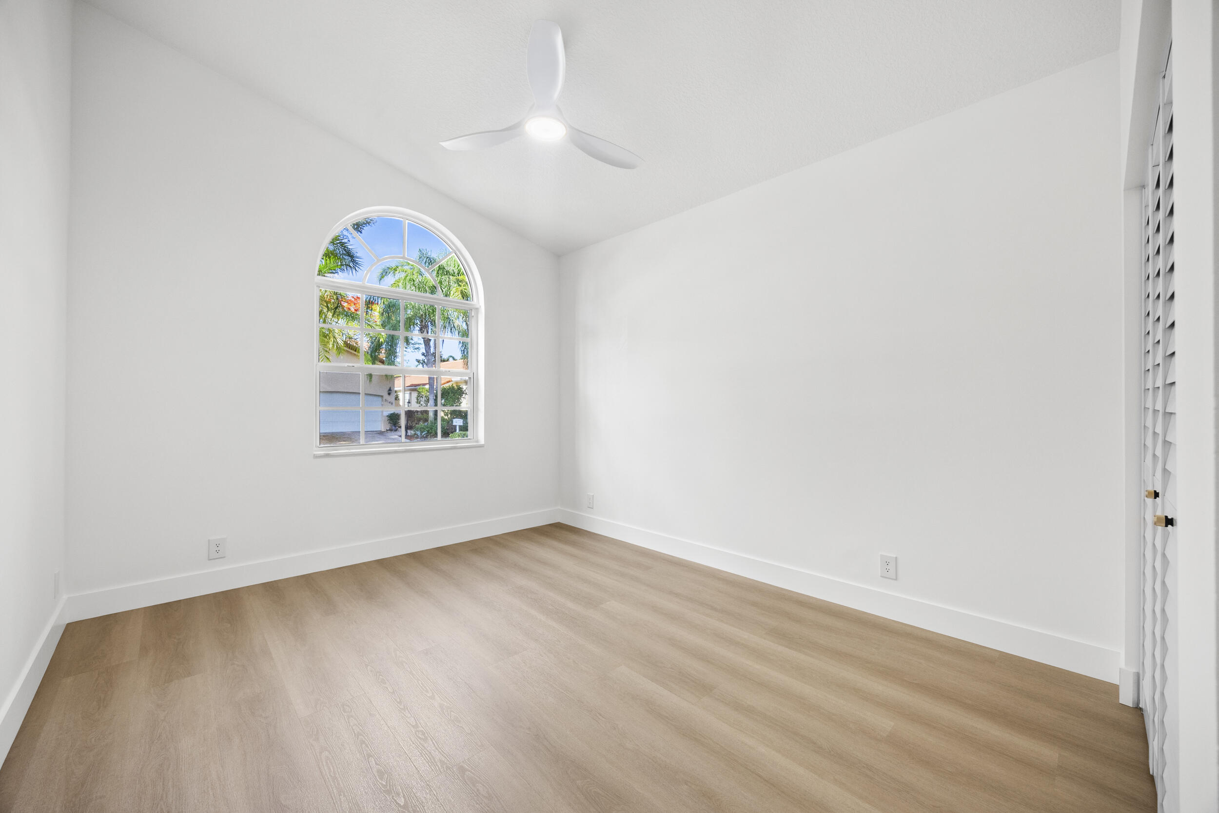 LA CASA 4 - Residential