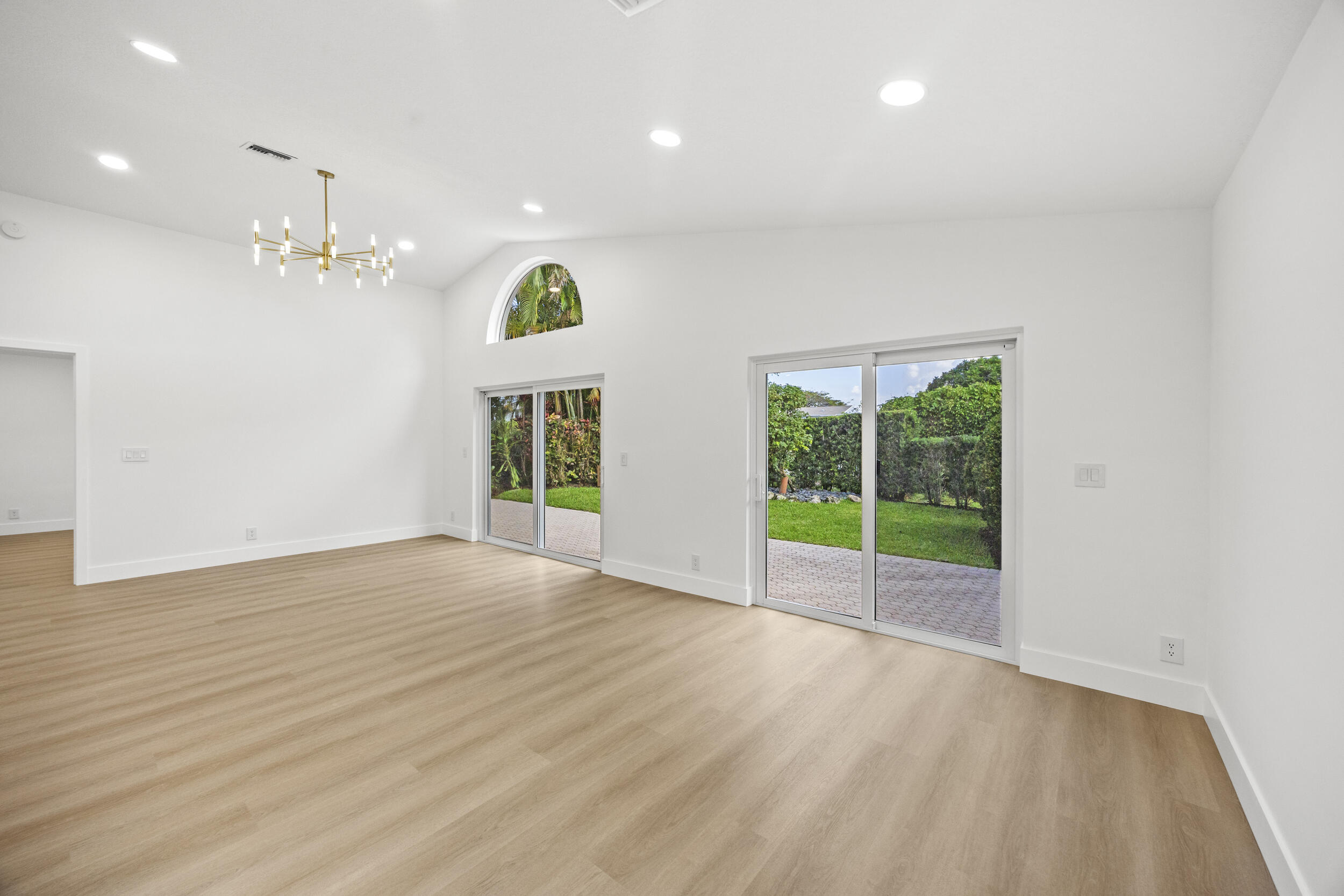 LA CASA 4 - Residential