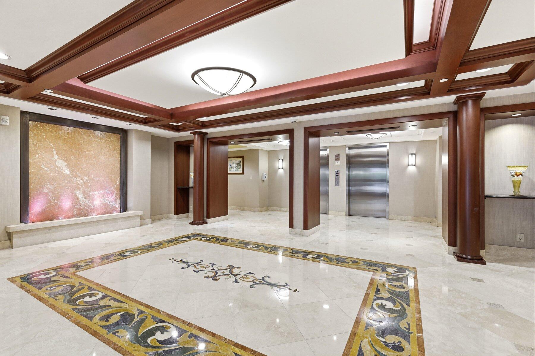 La Fontana - Residential