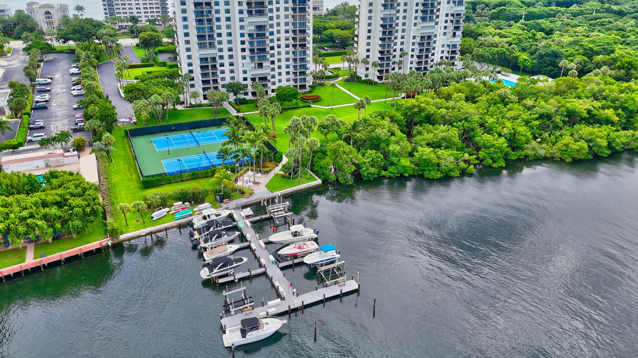 La Fontana - Residential