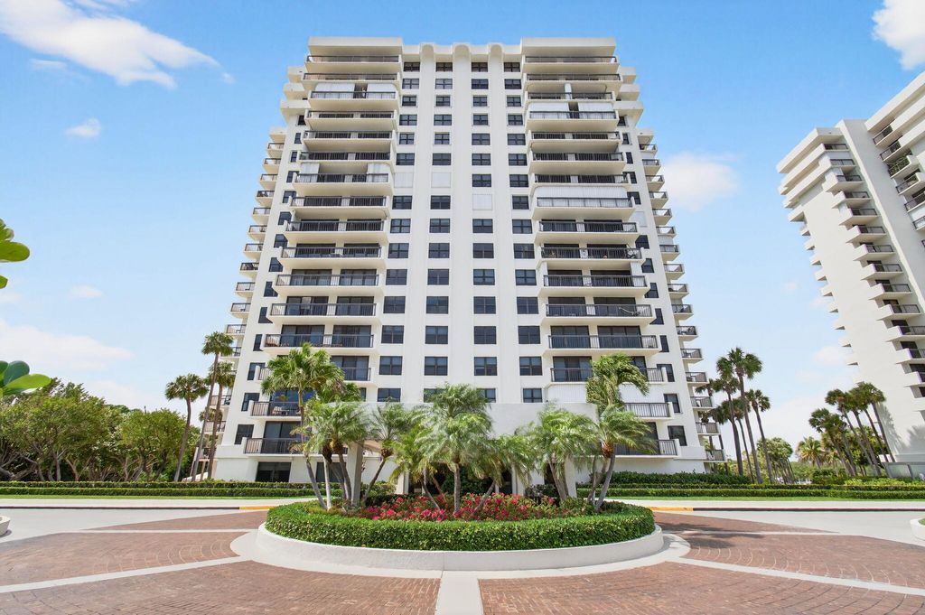 Photo of 2001 N Ocean Boulevard #305, Boca Raton, FL 33431 (MLS # B26001062)