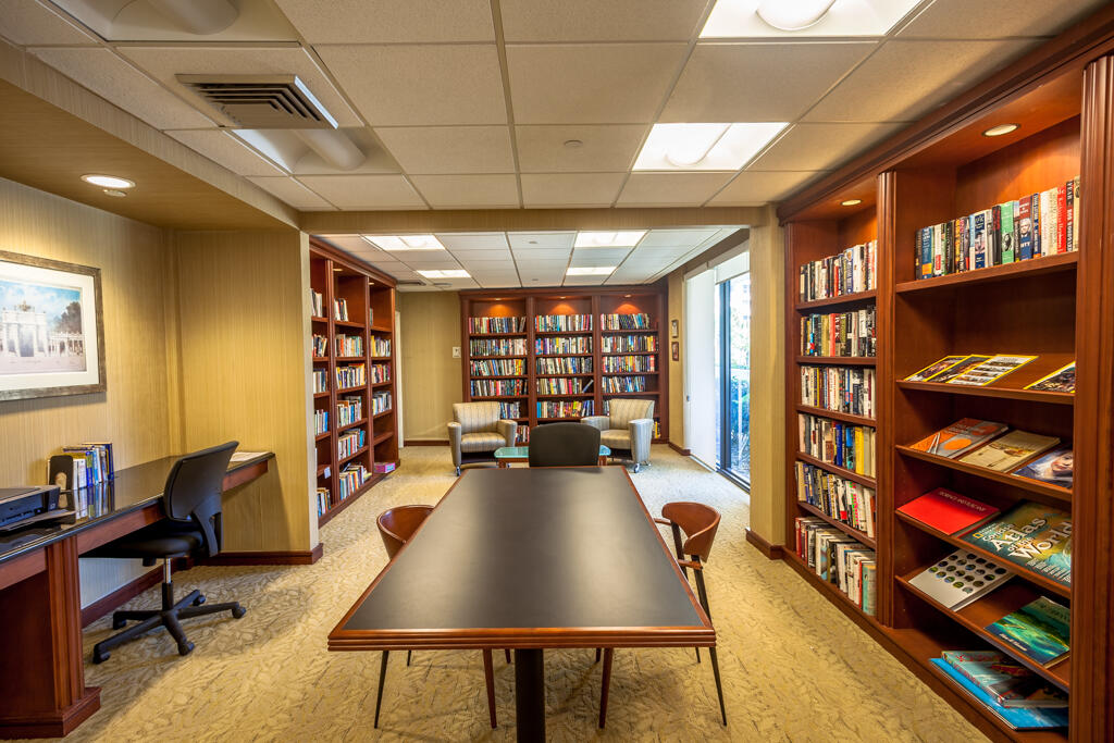 La Fontana - Residential